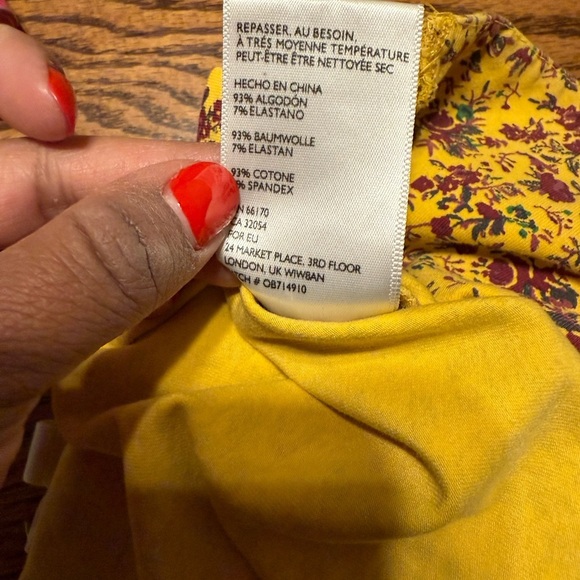 Silence + Noise Urban Outfitters Crop Tube Top Yellow Red Floral Print Small - Picture 7 of 7